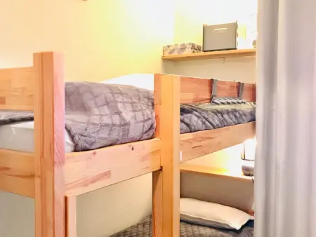 Appartement chaleureux avec balcon et accès direct aux pistes - Photo 3