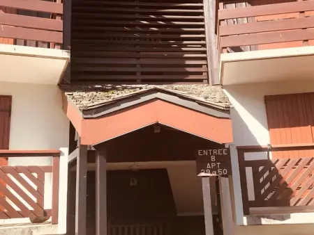 Appartement chaleureux avec balcon et accès direct aux pistes - Photo 13