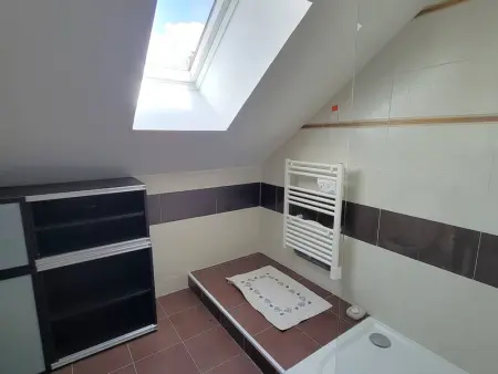 Maison calme avec jardin, 3 chambres, cheminée proche station de ski - Photo 16