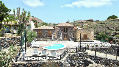 Caserio rural antiguo con espectacular piscina, Chalet 12 personnes à San Miguel de Abona 953731