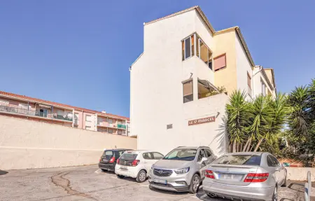 Location Appartement 6 personnes à Six Fours les Plages - Photo 4