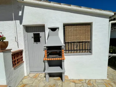 Charmante Maison à Begur avec Jardin, Proche des Plages et Commodités - Photo 4