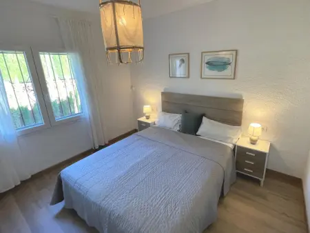 Charmante Maison à Begur avec Jardin, Proche des Plages et Commodités - Photo 10