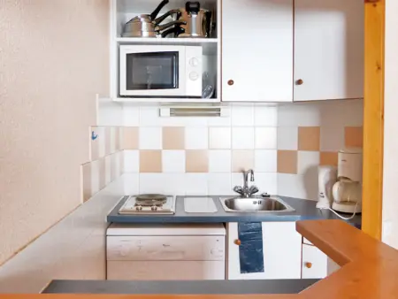 Studio divisible aux pieds des pistes avec balcon - Photo 5