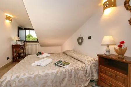 Il Giglio 16, Villa avec piscine et jacuzzi dans une position panoramique près du lac - Photo 16