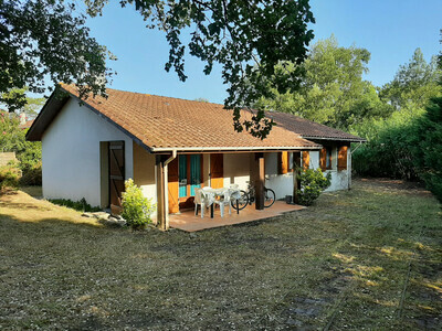 Location Maison à Labenne,MAIS Ravel - Maison familiale dans un quartier paisible à l'ombre des chênes lièges - N°853935