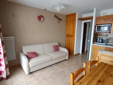 Studio cosy 4 pers, plein sud, balcon, parking privé, proche pistes et commerces - Photo 1