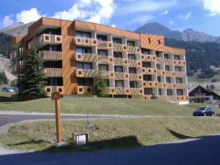 Studio cosy 4 pers, plein sud, balcon, parking privé, proche pistes et commerces - Photo 17