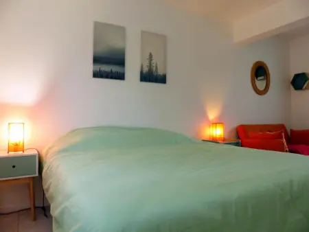 Gîte charmant à Charroux avec piscine et terrasse privative - Photo 12