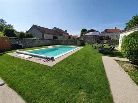 Gîte charmant à Charroux avec piscine et terrasse privative - Photo 22