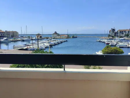 Appartement à Le Barcarès, Appartement T3 avec balcon et parking, accès piscine, espaces sportifs - L899068