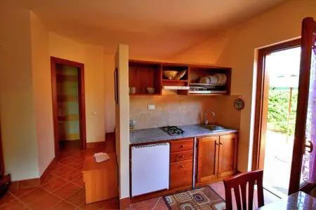 Flor, Appartement à Parghelia près de la Côte des Dieux - Photo 1