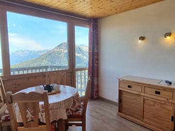 Location Appartement à Plagne Aime 2000,Très beau studio rénové en étage élevé  Au pied des pistes  Vue exposée sur le Mont-Blanc FR-1-181-2558 N°956830