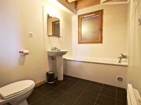 Chalet pour 8 pers. 4 chambres, 3 SDB à Chamrousse - Photo 4