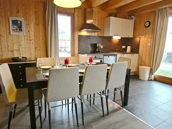 Chalet a Chamrousse,Chalet à Chamrousse pour 8 pers. avec TV et cuisine équipée FR-1-549-110 N°854218