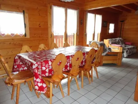 Chalet 3 Chambres 8 Pers, 800m Pistes, Parking Couvert, Poêle à Bois, Quartier Calme - Photo 6