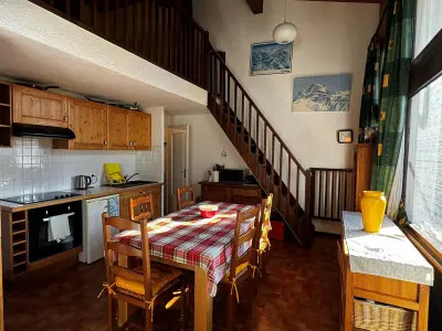 Appartement à Les Carroz d'Arâches, Duplex 6 pers sur pistes débutants avec parking -  Les Carroz d'Arâches - L899262