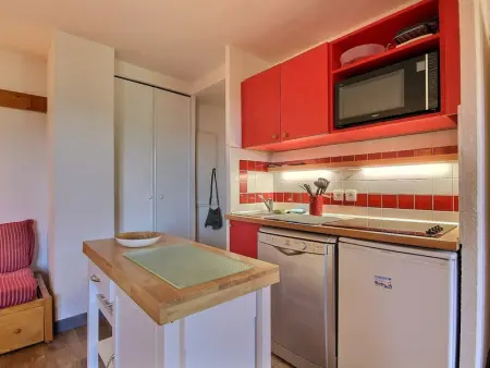 Charmant appartement 2 pièces proche commerces avec piscine - Photo 1