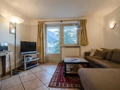 Appartement à Chamonix Mont Blanc, Charmant duplex au cœur de Chamonix avec terrasse, wifi et parking - L899350