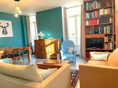 Appartement à Chamonix Mont Blanc, Appartement 4 étoiles au cœur de Chamonix, 3 chambres, proche musée Alpin, parking, WiFi inclus - L899351