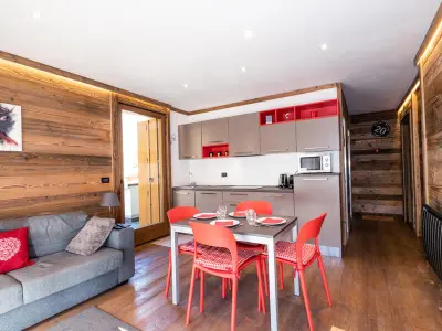 Appartement à Chamonix Mont Blanc, Chaleureux appart 4 pers avec terrasse et wifi, Chamonix centre - L899376