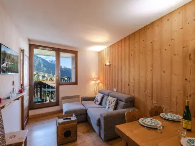 Appartement à Chamonix Mont Blanc, Joli appartement rénové avec balcon proche zone piétonne - L899462