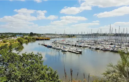 Location Maison 13 personnes à Marzan - Photo 24