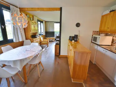 Appartement à Morzine, Appartement lumineux, 4 pers, terrasse, 700m centre et télécabine, WiFi, parking, draps inclus - L944208