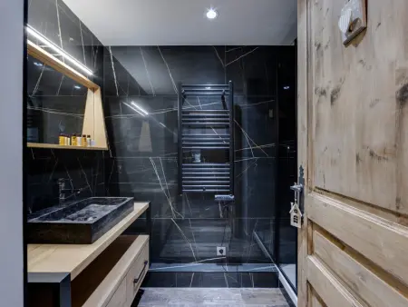 Charmant appartement rénové 3 pièces skis aux pieds - Arc 1950 - Photo 11