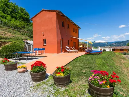 Red House, Gite 4 personnes à Pescia - Photo 7