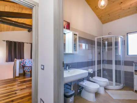 Red House, Gite 4 personnes à Pescia - Photo 21