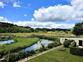 Gite à Héricourt en Caux,Maison moderne avec terrasse et rivière, 3 chambres, parking privé, BBQ, animaux admis FR-1-441-742 N°854584