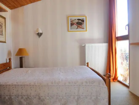 Chalet 3 chambres, 8 pers, terrasse sud, proche remontées, équipements complets - Photo 6