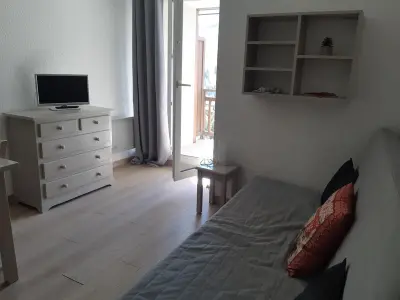 Appartement à Les Deux Alpes, Studio rénové proche pistes, commerces et remontées - L958546