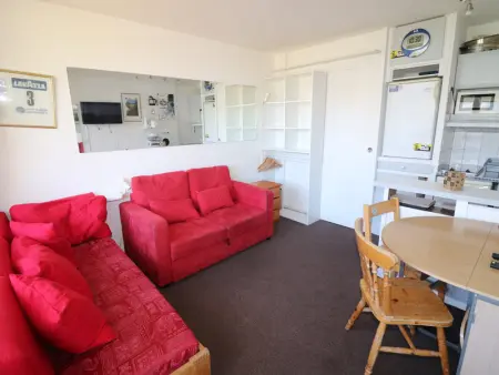 Appartement à Tignes, Studio Confortable Proche Pistes et Commerces avec Balcon - L899709