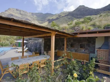 Charmante maison rurale avec piscine, BBQ et WiFi à Risco de Agaete - Photo 14