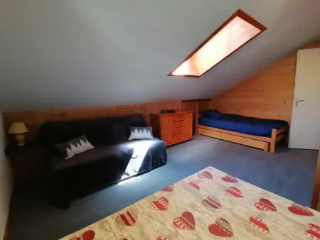 Studio pour 3 personnes, skis aux pieds, balcon vue vallée - Photo 1