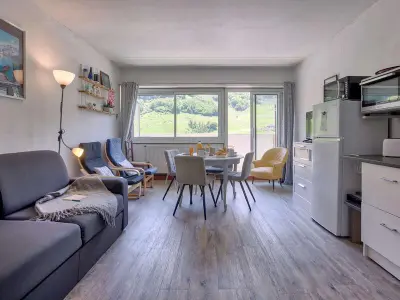 Apartamento en Gourette,Studio lumineux 4 pers à 150m des pistes avec balcon et vue montagne FR-1-400-111 N°899771