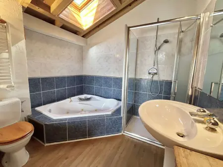 Appartement Duplex 2 pièces, 4 couchages, proche pistes de ski, garage, Demi-Quartier - Photo 10