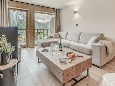 Appartement à Champagny en Vanoise, Appartement cosy à Champagny-en-Vanoise, 4 pièces, 8 pers, balcons, parking couvert, services inclus - L899821