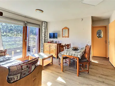 Appartement à Le Corbier, Bel Appartement T3 avec Balcon, 6 pers. au Corbier - L956419