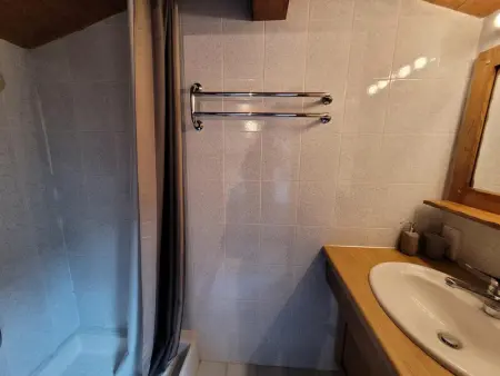 Duplex 3 pièces à Megève - Proche centre, 6-8 pers, balcon, piscine, wifi, garage. - Photo 7