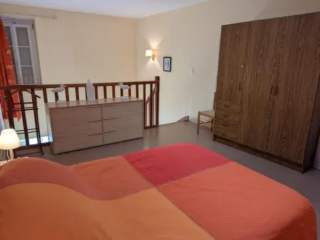 Gîte communal charme ancien, animaux bienvenus, Gite 4 personnes à Salles Lavalette - Photo 13