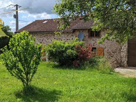 Maison spacieuse avec jardin privé à Massignac - Photo 30