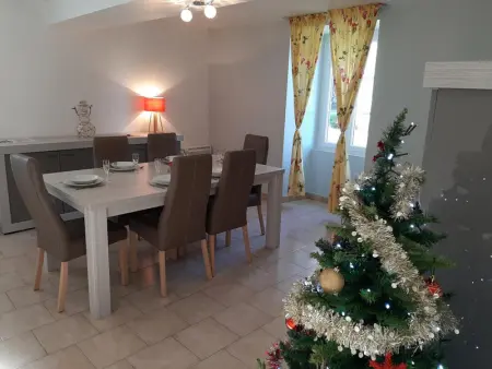 Charmant Gîte Communal avec Terrasse et Animaux Acceptés - Photo 9