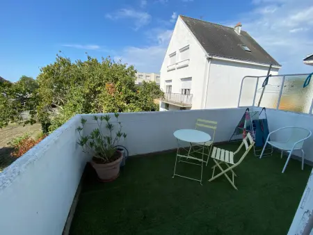 Appartement T3 avec Terrasse, Proche Plage et Commerces à Larmor-Plage - Photo 12