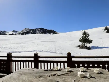 Chalet d'exception avec sauna et jacuzzi, accès direct aux pistes - Photo 13