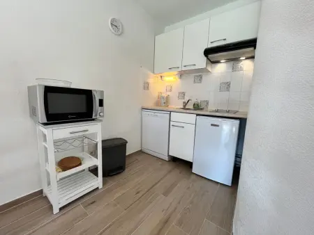 Appartement lumineux avec piscines, terrasse et parking à Samoëns - Photo 2