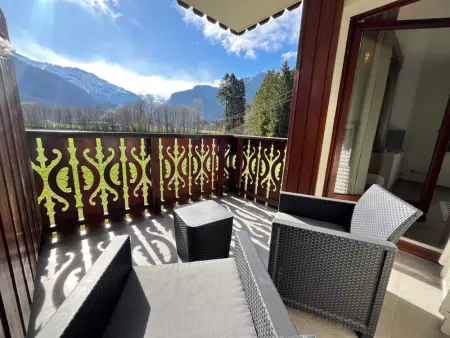 Appartement lumineux avec piscines, terrasse et parking à Samoëns - Photo 9