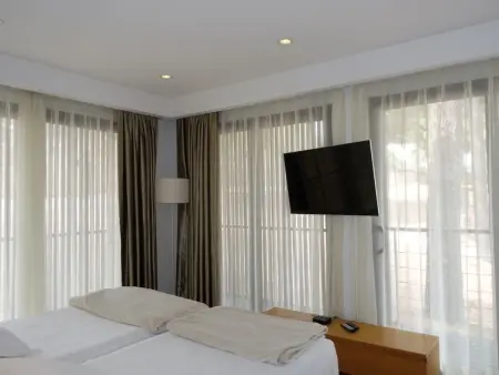 Villa en bois, Maison 8 personnes à Calvi - Photo 16